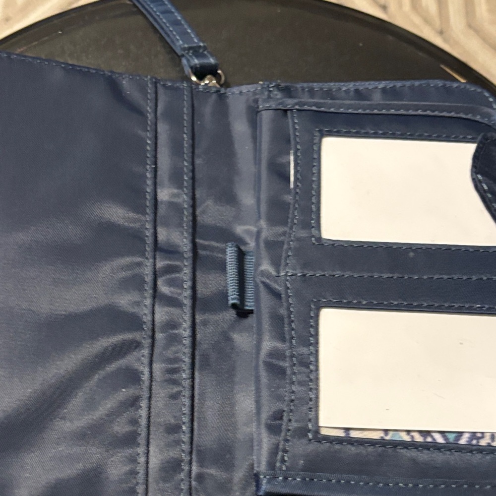 Lug Quilted Navy Wallet with Strap - Picture 13 of 16